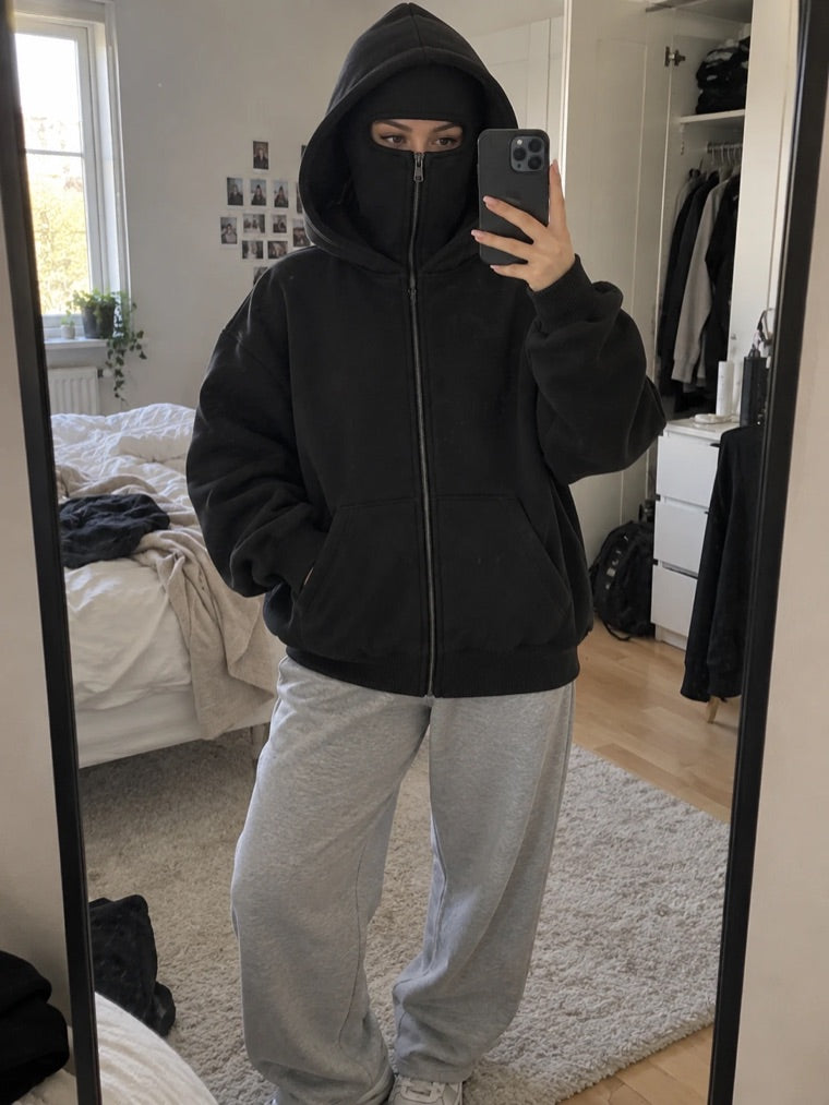 Ghowsted Hoodie in Black worn by Manon P.